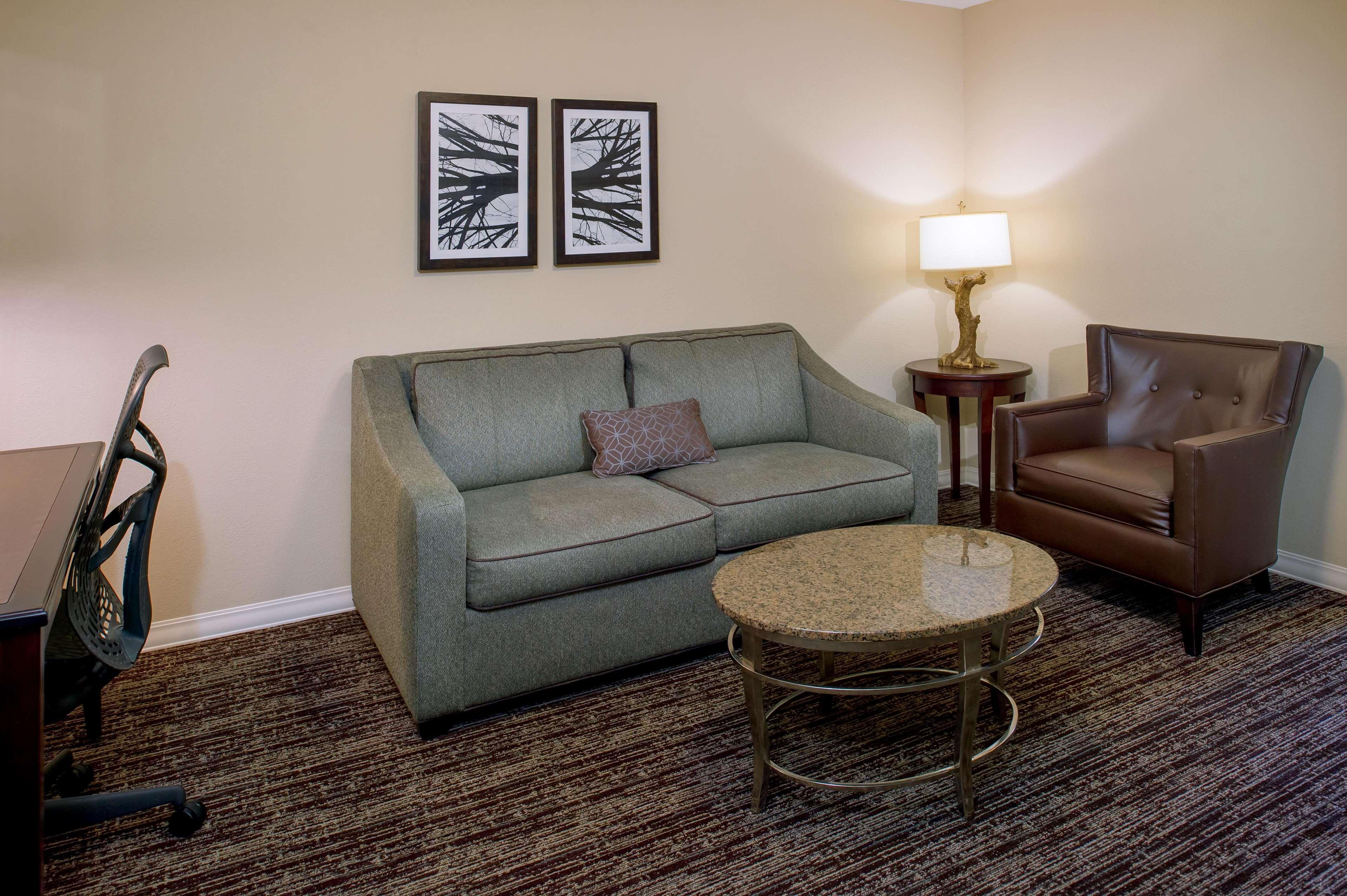 Berkeley Hilton Garden Inn St. Louis Airport מראה חיצוני תמונה