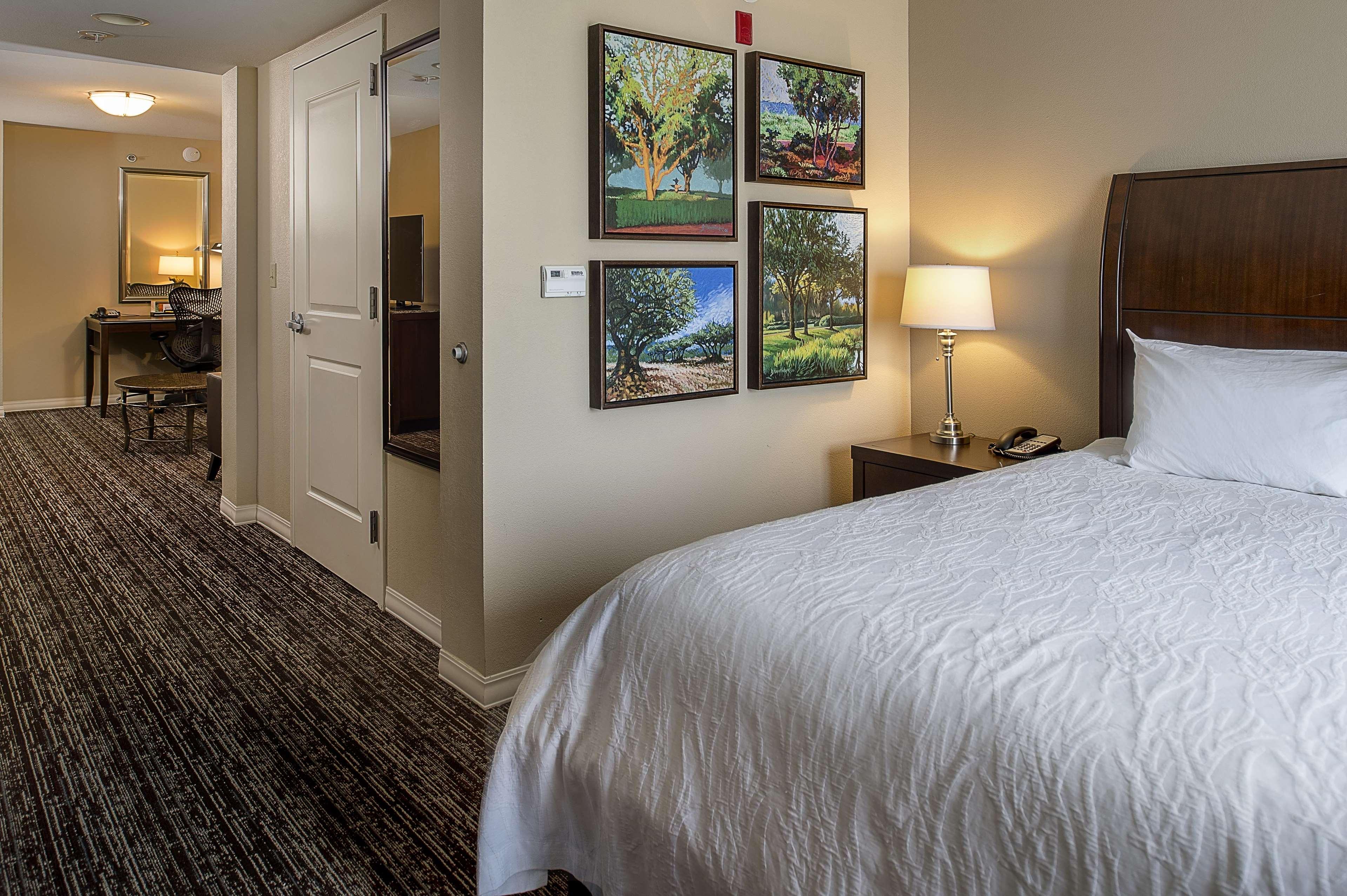 Berkeley Hilton Garden Inn St. Louis Airport מראה חיצוני תמונה