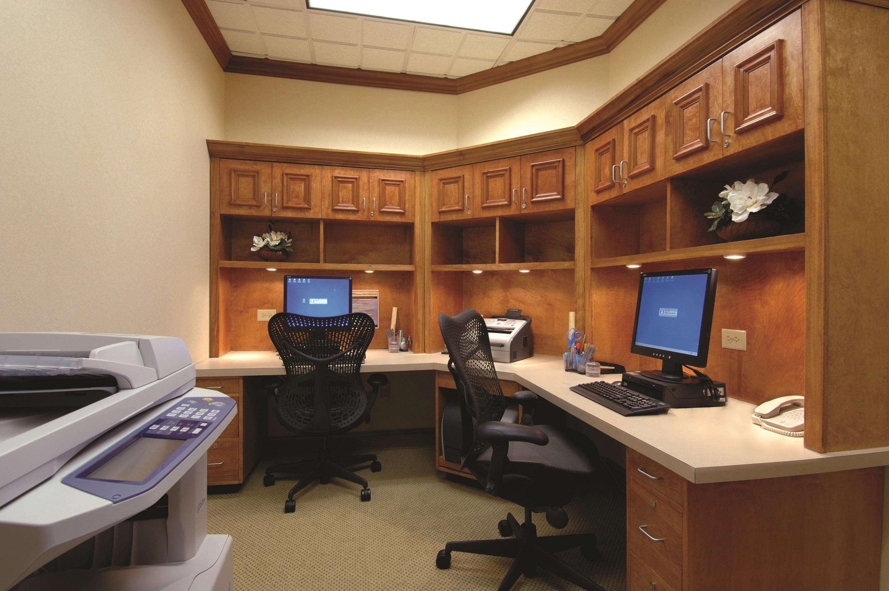 Berkeley Hilton Garden Inn St. Louis Airport מתקנים תמונה