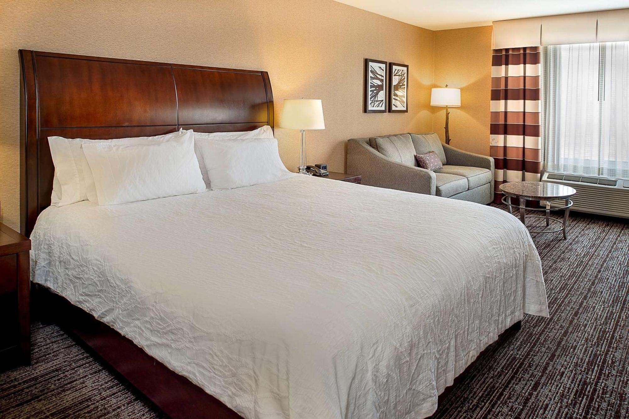 Berkeley Hilton Garden Inn St. Louis Airport מראה חיצוני תמונה